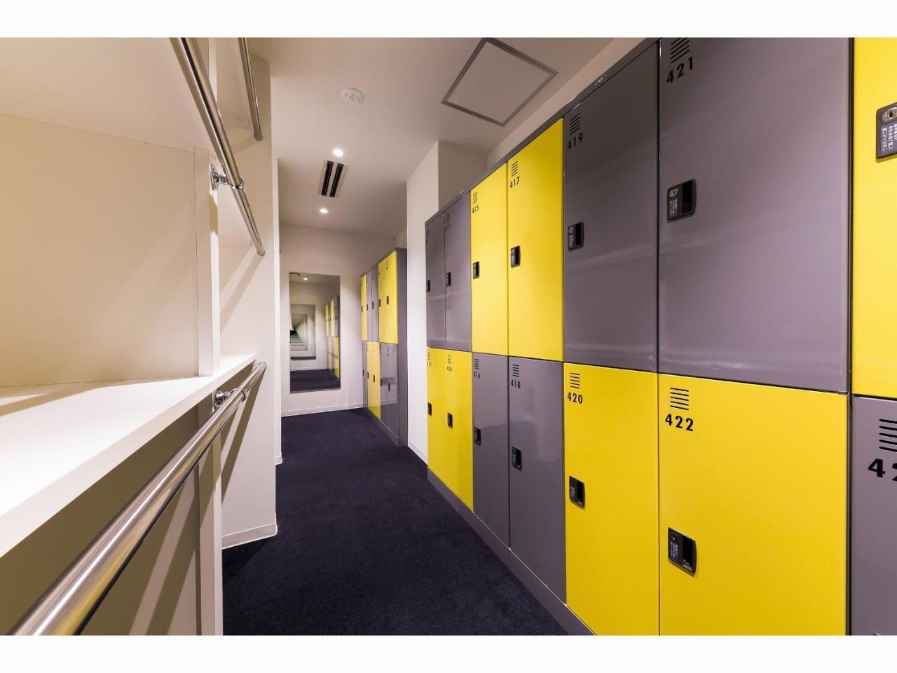 Capsule Hotel Valie Ebisucho Osaka Exterior photo